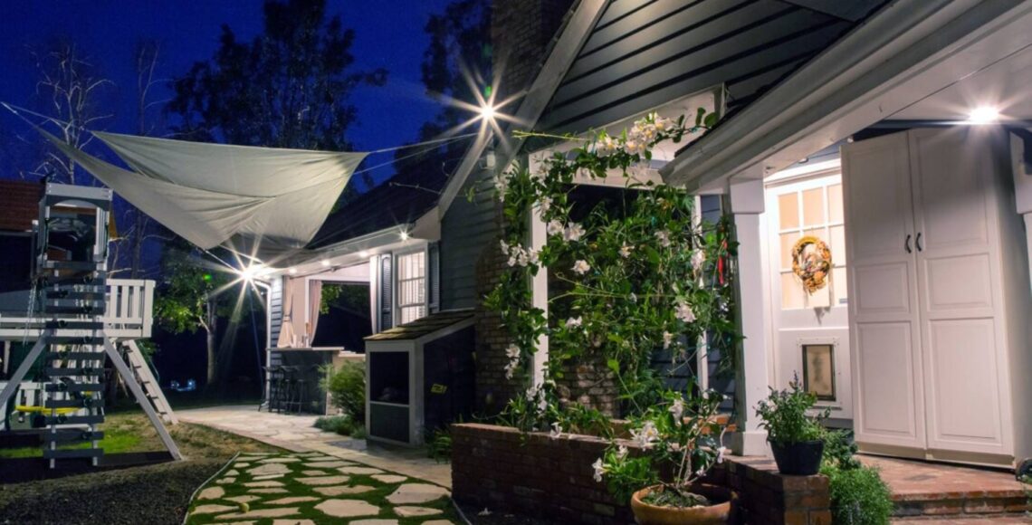 Eight Benefits of Outdoor Security Lights for Homeowners from Encinitas Residential Outdoor Lighting Experts.jpg