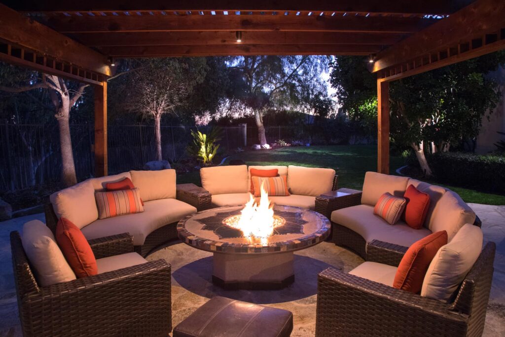 Perfectly Light Up Your Outdoor Fire Pit