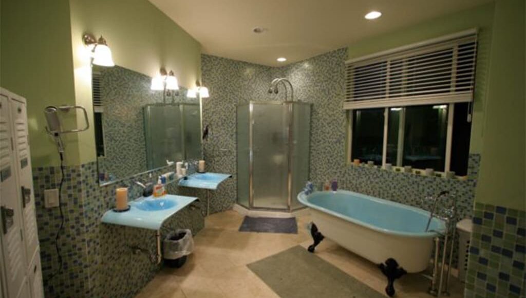 What Are the Most Common Mistakes in Bathroom Lighting